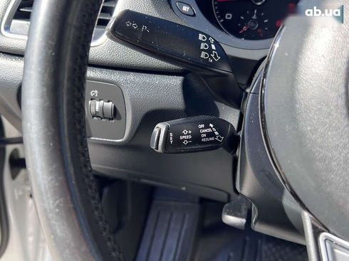 Audi Q3 2015 - фото 19