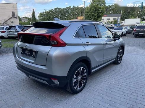 Mitsubishi Eclipse Cross 2020 - фото 15