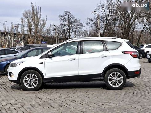 Ford Kuga 2019 - фото 8