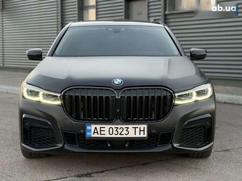 BMW 7 серия 2016 - фото 3