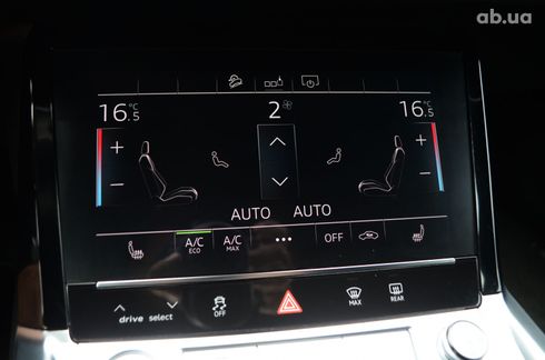 Audi E-Tron 2019 серый - фото 16