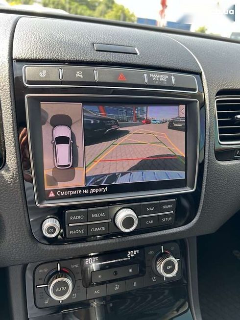 Volkswagen Touareg 2017 - фото 15