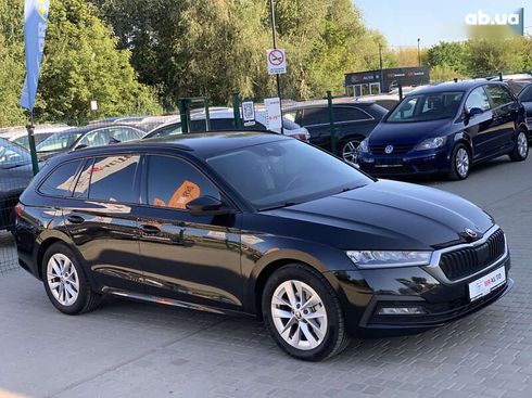 Skoda Octavia 2020 - фото 8