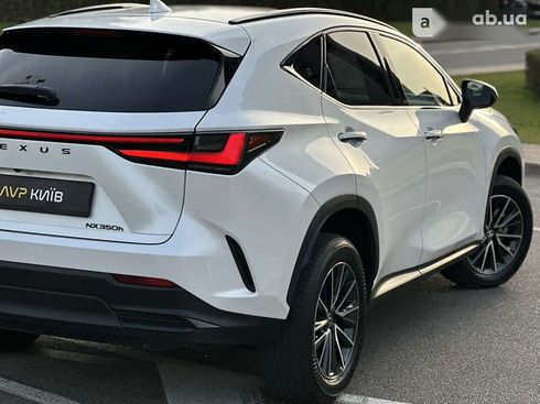 Lexus NX 2022 - фото 27