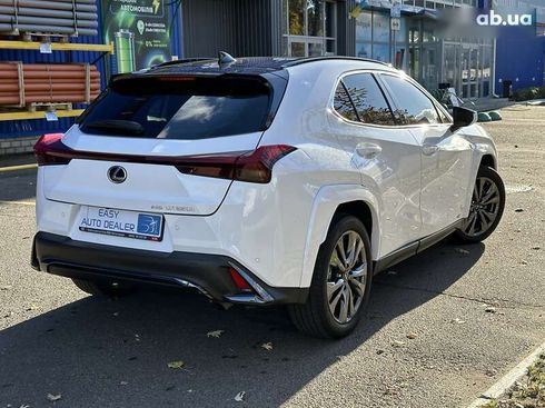 Lexus UX 2022 - фото 6