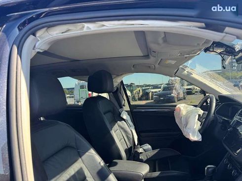Volkswagen Tiguan 2020 - фото 8