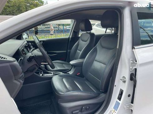 Hyundai Ioniq 2016 - фото 20