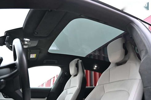 Porsche Taycan 2022 - фото 10