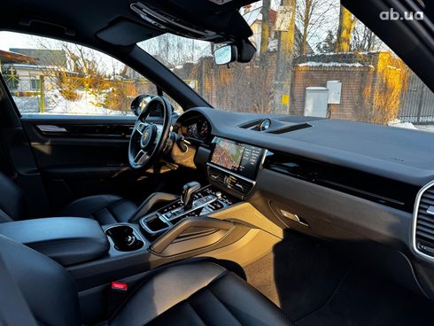 Porsche Cayenne 2020 черный - фото 84