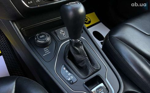 Jeep Cherokee 2018 - фото 17