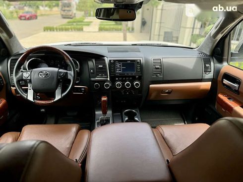 Toyota Sequoia 2020 - фото 22