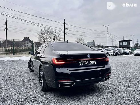 BMW 7 серия 2022 - фото 10