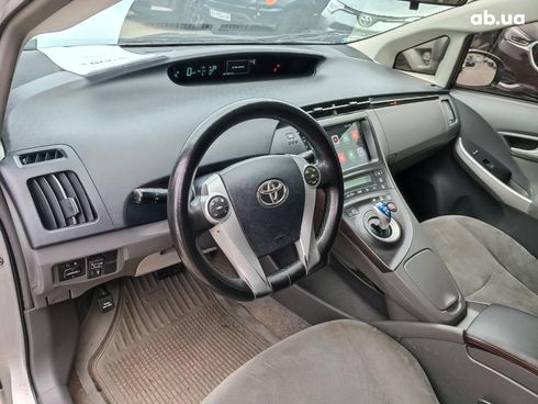Toyota Prius 2010 серый - фото 19