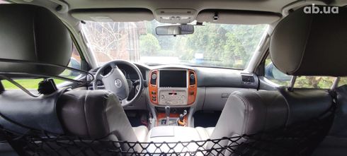 Toyota Land Cruiser 2003 черный - фото 2
