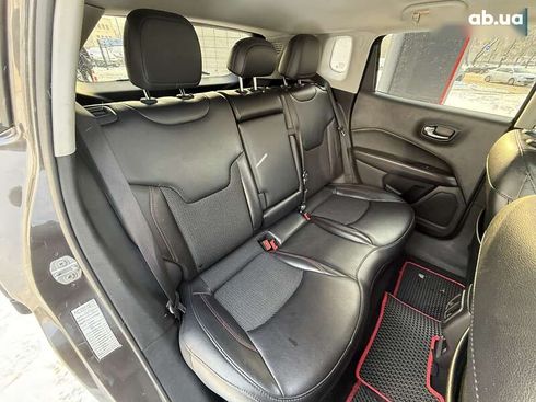 Jeep Compass 2020 - фото 18