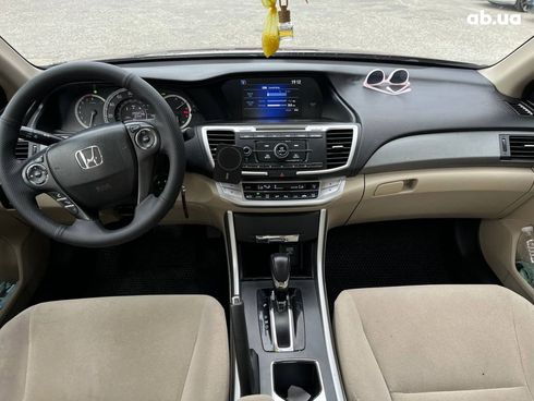 Honda Accord 2013 красный - фото 14