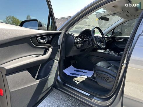 Audi Q7 2016 - фото 30