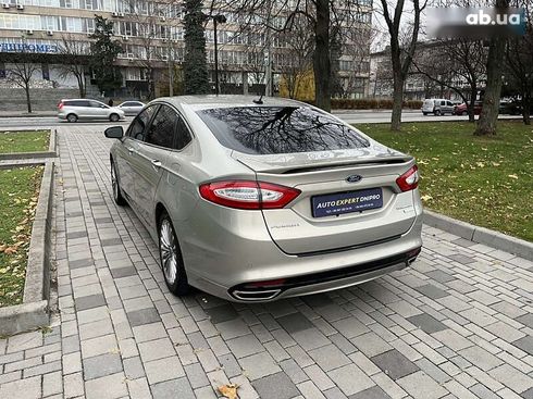 Ford Fusion 2016 - фото 12