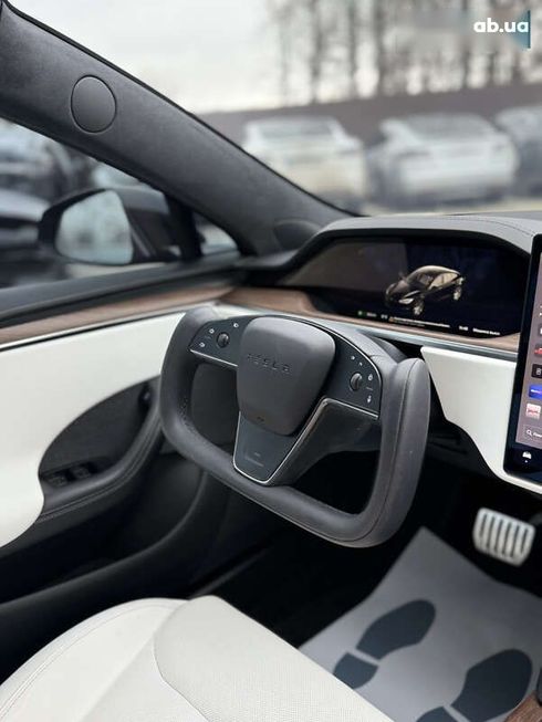 Tesla Model S 2021 - фото 25