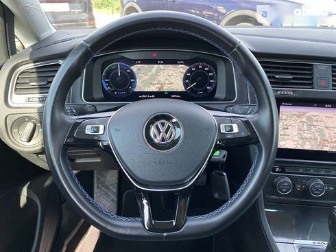 Volkswagen e-Golf 2020 - фото 22