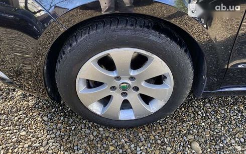 Skoda Superb 2012 - фото 20