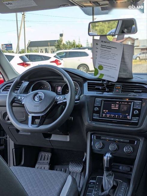 Volkswagen Tiguan 2019 - фото 11