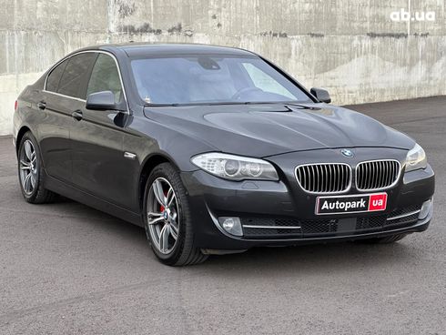 BMW 5 серия 2012 серый - фото 4