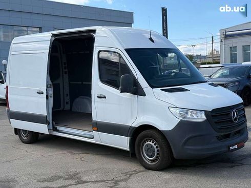 Mercedes-Benz Sprinter 2020 - фото 8