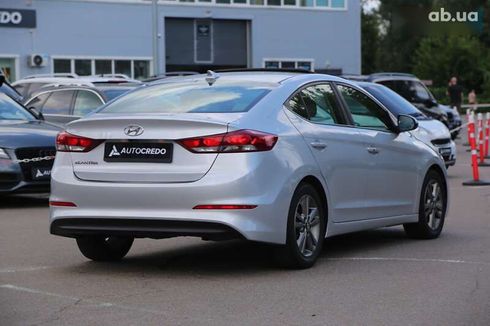 Hyundai Elantra 2018 - фото 7