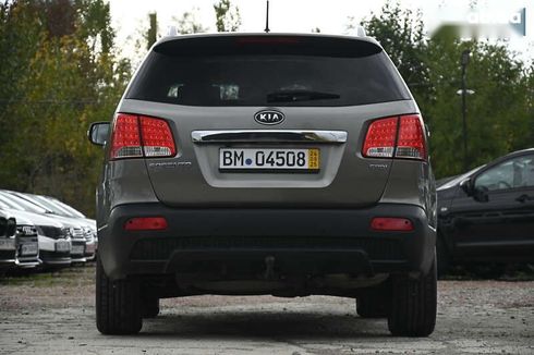Kia Sorento 2010 - фото 11