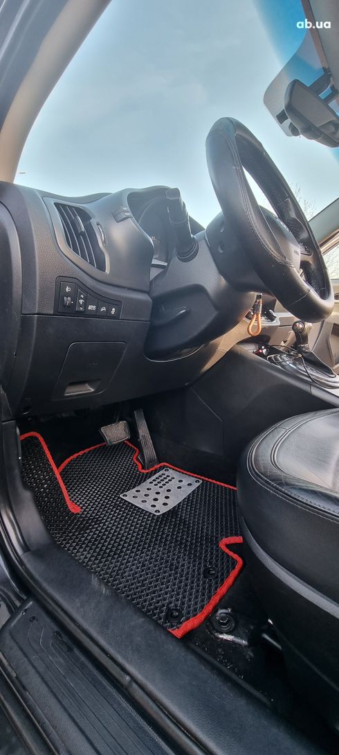 Kia Sportage 2010 серый - фото 8