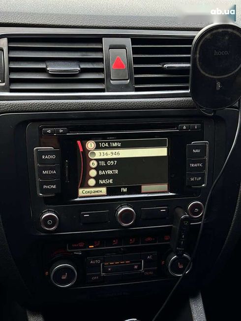 Volkswagen Jetta 2012 - фото 11
