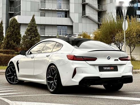 BMW M8 Gran Coupe 2021 - фото 10