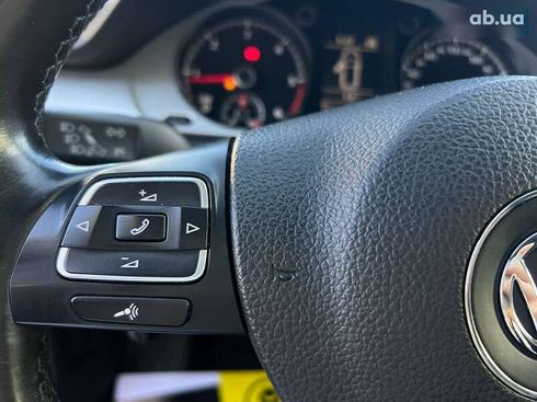Volkswagen Passat 2015 - фото 12