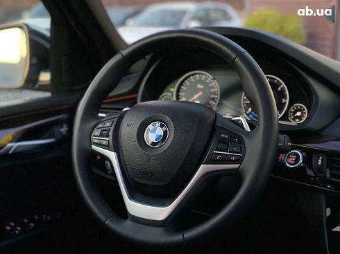 BMW X5 2017 - фото 12