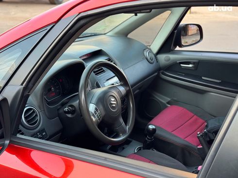 Suzuki SX4 2008 красный - фото 15