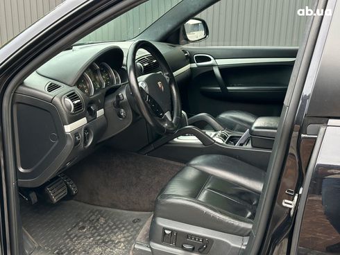 Porsche Cayenne 2006 черный - фото 36