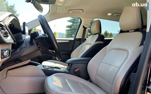 Ford Escape 2021 - фото 18
