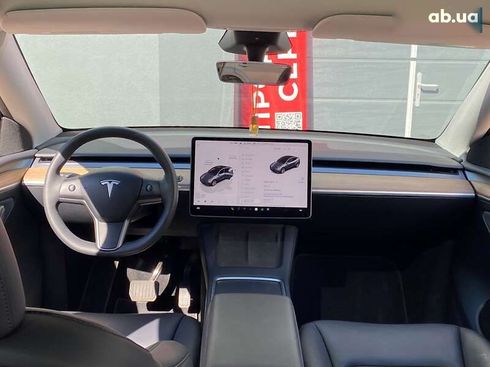 Tesla Model Y 2023 - фото 17