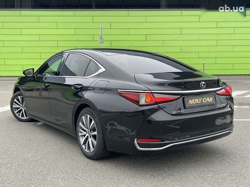 Lexus ES 2019 - фото 8