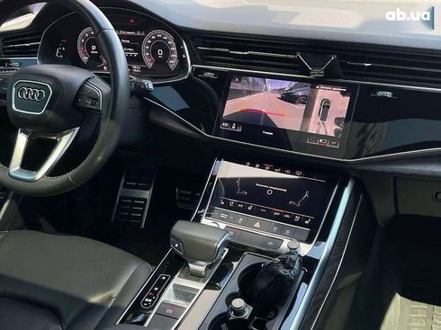 Audi Q8 2019 - фото 25