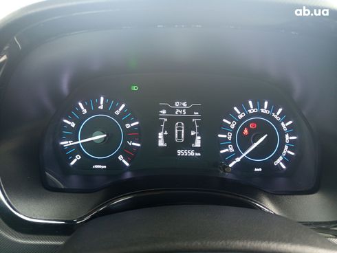 Chery Tiggo 3 2017 белый - фото 5