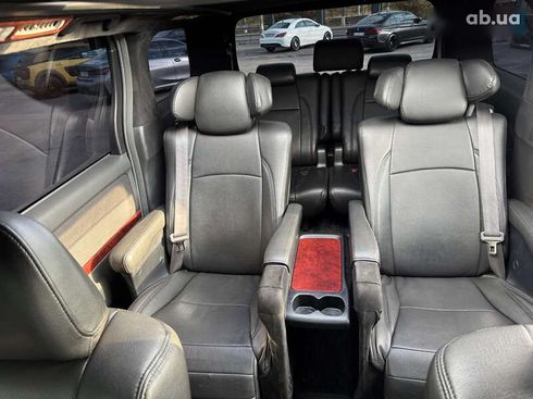 Toyota Alphard 2010 - фото 25