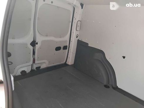 Renault Kangoo 2015 - фото 13