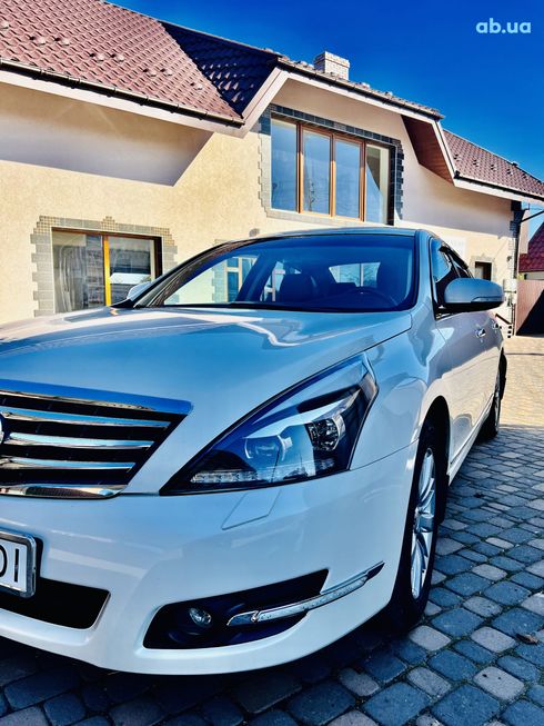 Nissan Teana 2013 белый - фото 2