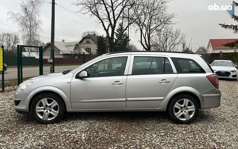 Opel Astra 2009 - фото 4