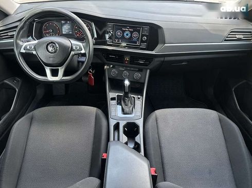 Volkswagen Jetta 2019 - фото 18