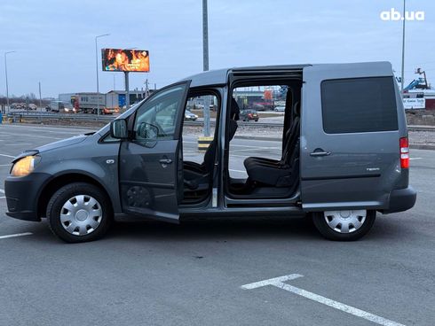 Volkswagen Caddy 2015 серый - фото 14