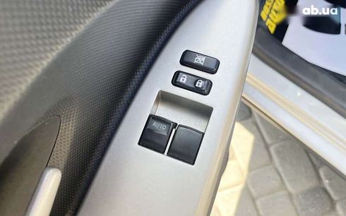 Toyota Urban Cruiser 2009 - фото 10