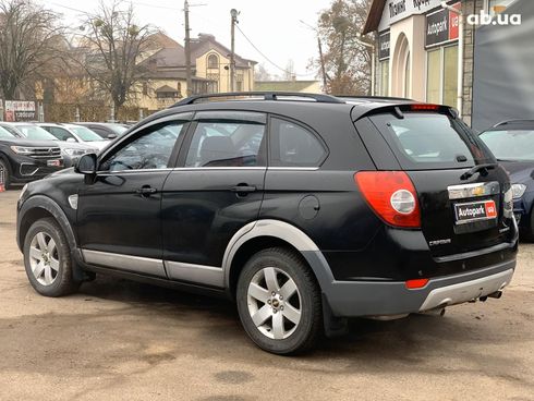 Chevrolet Captiva 2007 черный - фото 7